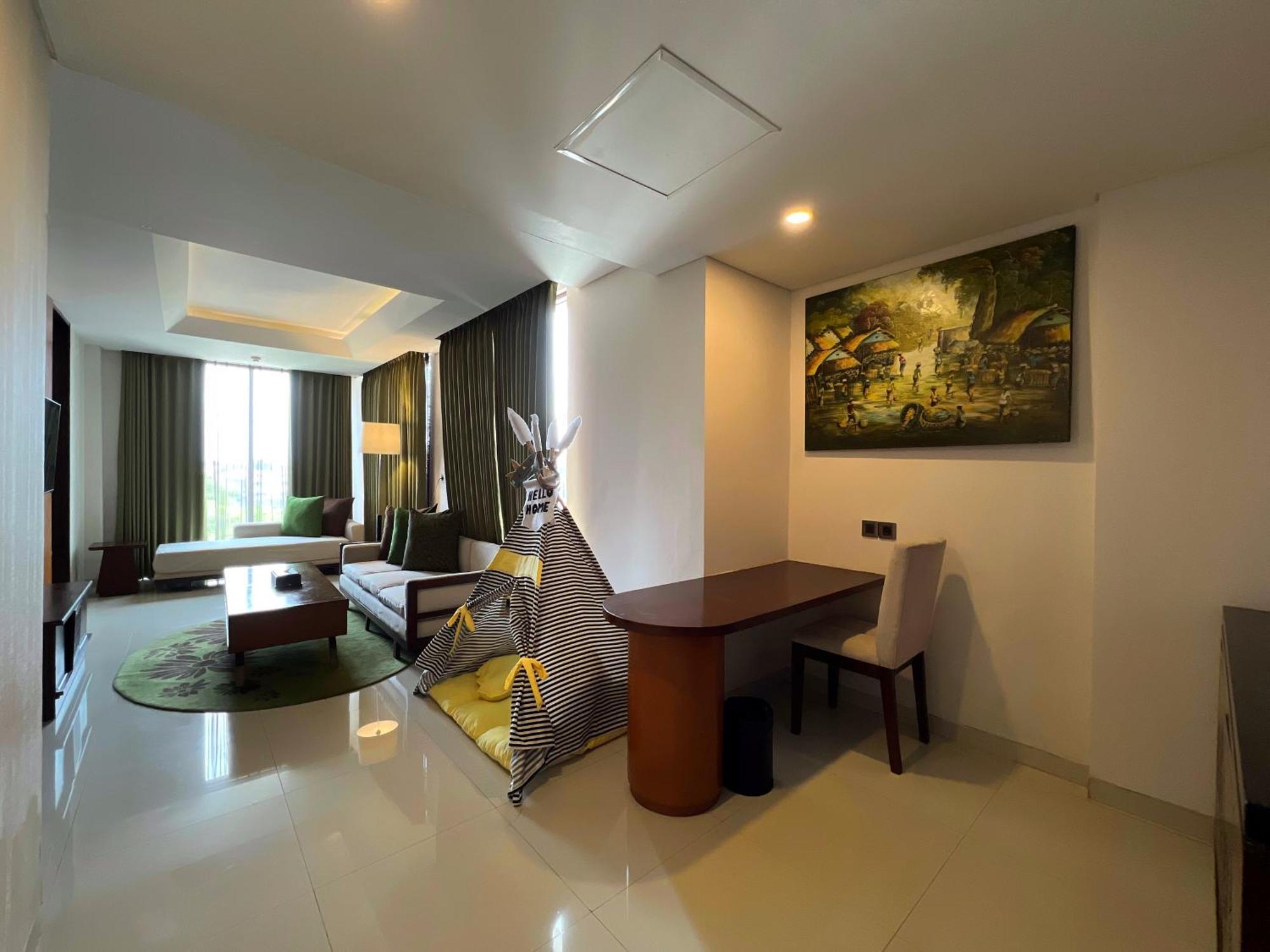 Golden Tulip Jineng Resort Bali Kuta Lombok Extérieur photo